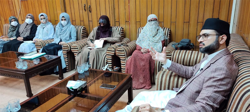 Dr Hassan Mohi-ud-Din Qadri addresses Minhaj-ul-Quran Women League meeting