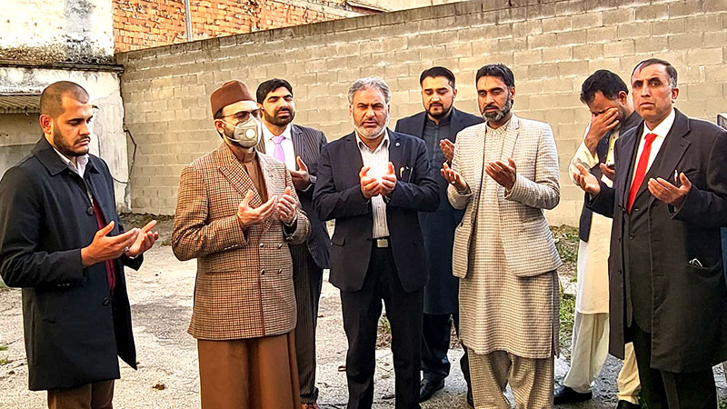 Dr Hassan Mohi-ud-Din Qadri visits MQI Center Milan