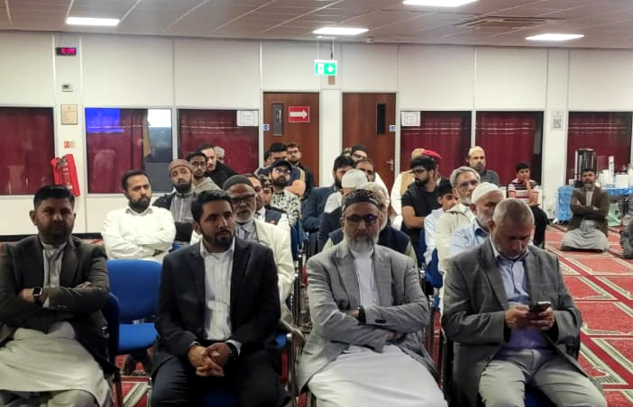 Dr Muhammad Tahir-ul-Qadri addresses overseas workers of MQI