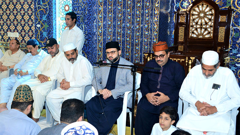 Quran khawani held for the departed souls at Jamy Shaykh-ul-Islam
