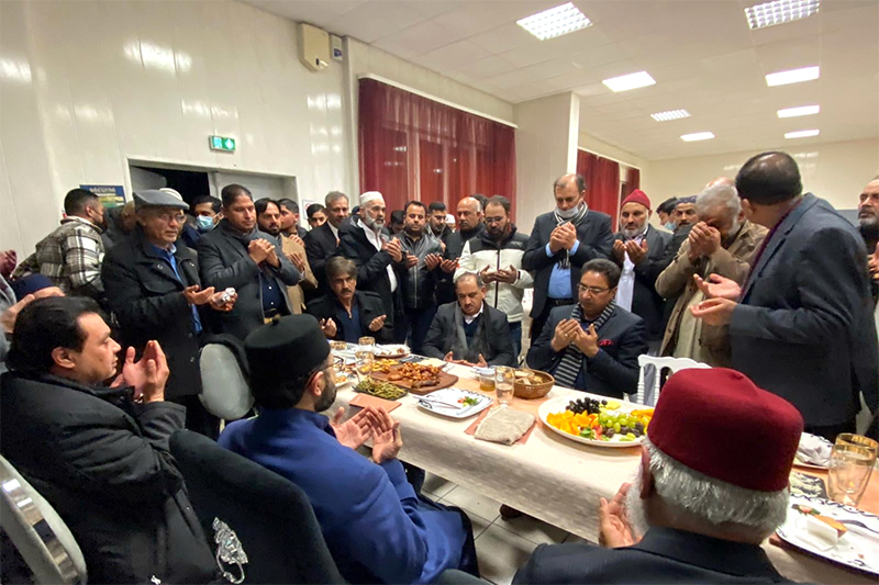 Dr Tahir ul Qadri birthday ceremony in France
