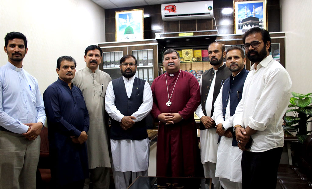 A delegation of Christian community visits Minhaj ul Quran central secretariat -5