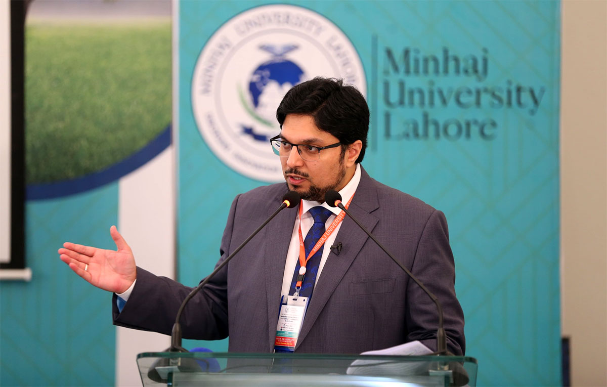 Dr Hussain Qadri addresses international conference