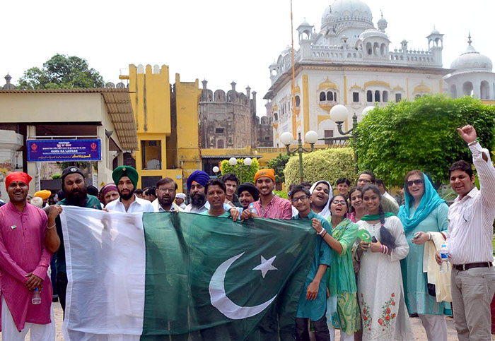 Interfaith Independence day celebration tour to Temple Gurudwara Church Masjid