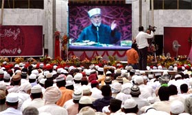 Itikaf City 2011: Day Five - Shaykh-ul-Islam speaks to Juma-tul-Wida congregation