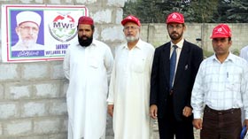 منہاج ویلفیئر فاؤنڈیشن کے ڈائریکٹر کا مظفر آباد میں زیر تعمیر اسکول کا دورہ