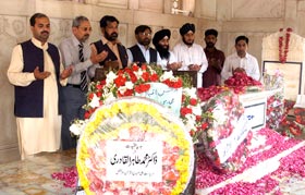 MQI delegation pays respects at Iqbal’s shrine