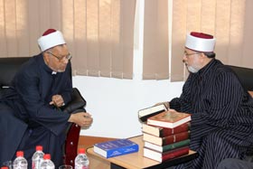Shaykh-ul-Islam visits WAAG Office