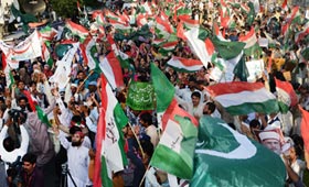 ریاست پاکستان کے تحفظ اور افواج پاکستان کے ساتھ اظہار یکجہتی کیلئے پاکستان عوامی تحریک کے ملک بھر میں مظاہرے
