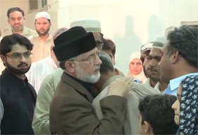 Dr Muhammad Tahir-ul-Qadri met the parents of martyrs 25-06-2014