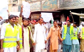 راجن پور: سانحہ ماڈل ٹاؤن کی ایف آئی آر درج نہ ہونے پر پاکستان عوامی تحریک کا احتجاجی مظاہرہ