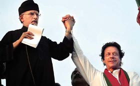 Army has no role behind PTI, PAT marches: Qadri