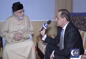 Dr Tahir ul Qadri's  interview with Sardar Khan Niazi on Roze News (Inqilab March)