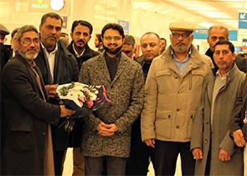 پیرس: ڈاکٹر حسن محی الدین قادری کا اورلی ائیرپورٹ پر استقبال