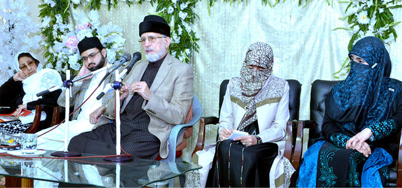 Shaykh-ul-Islam addresses senior students of MCW
