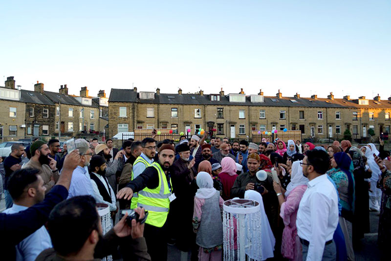 UK: Shaykh-ul-Islam visits Madinat al Zahra