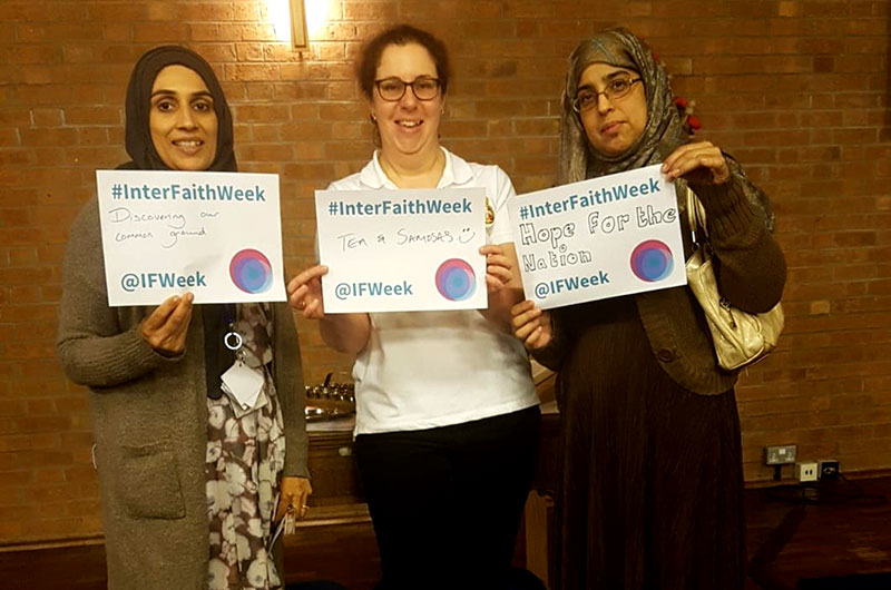 Minhaj Sisters (Midlands) partake in Interfaith Week