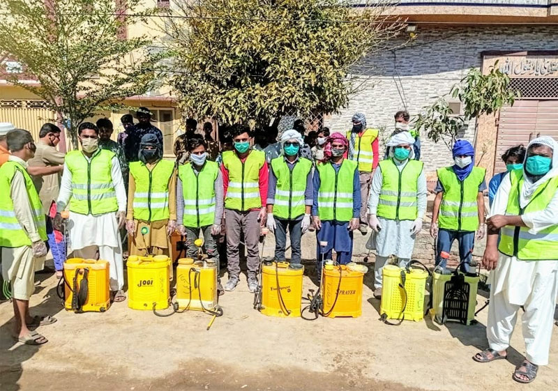 منہاج یوتھ لیگ کا فیصل آباد میں جراثیم کُش سپرے مہم کا آغاز