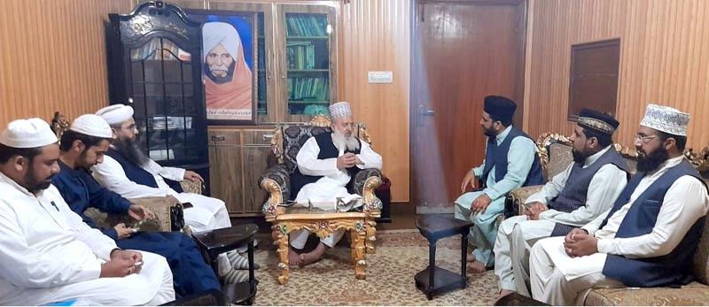 پیر سید منور حسین شاہ جماعتی سے منہاج القرآن علماء کونسل کے مرکزی وفد کی ملاقات