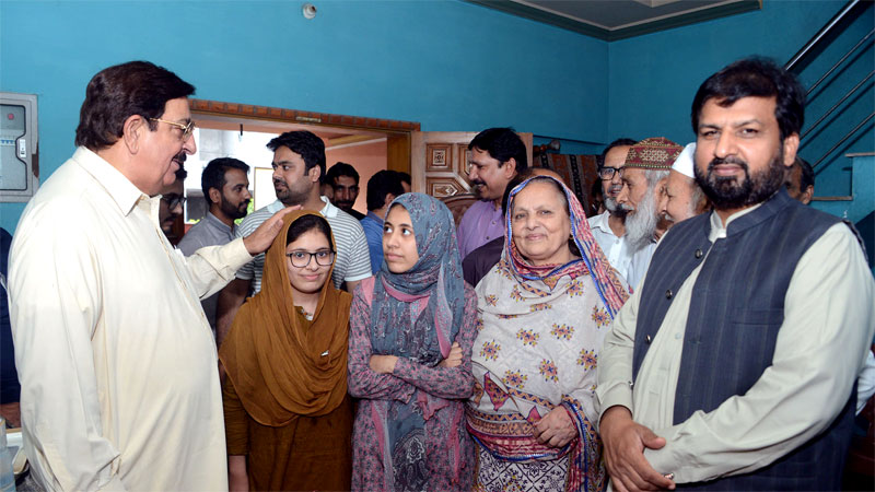 MQI delegation visits residences of martyrs of Model Town